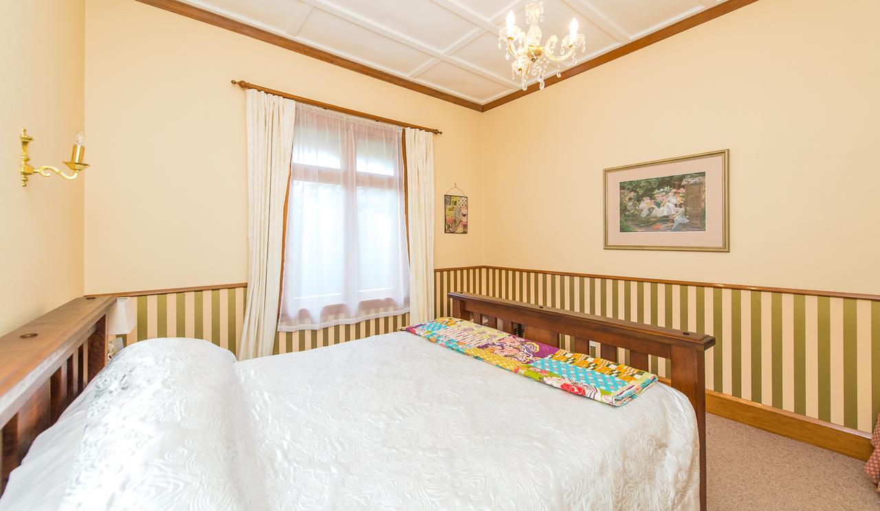 Gumnut House. Bed and Breakfast Whanganui Exteriör bild